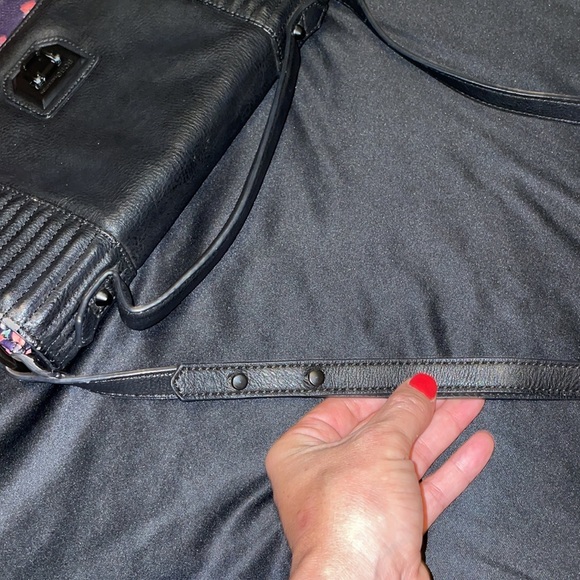 BCBG Crossbody Shoulder Bag - Picture 9 of 12